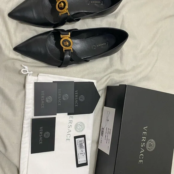 Versace Medusa Flat - Picture 2 of 11